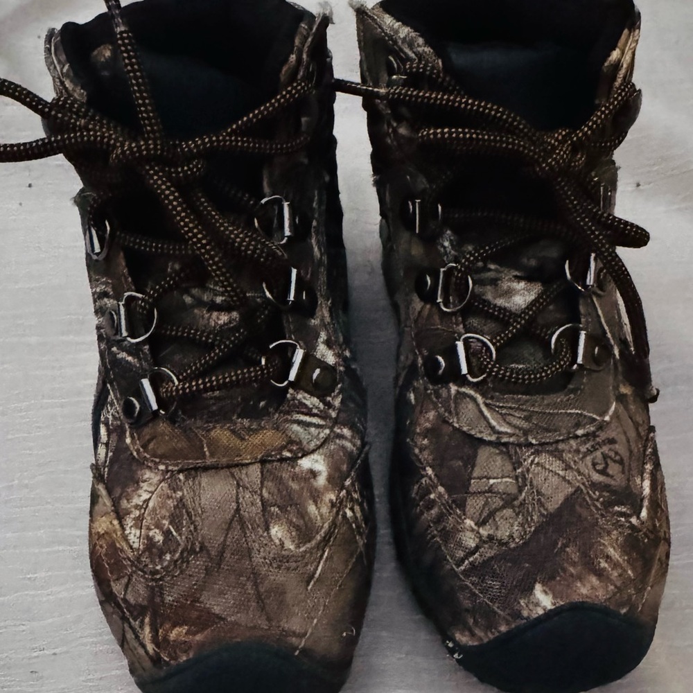 Camouflage Hiking Boots